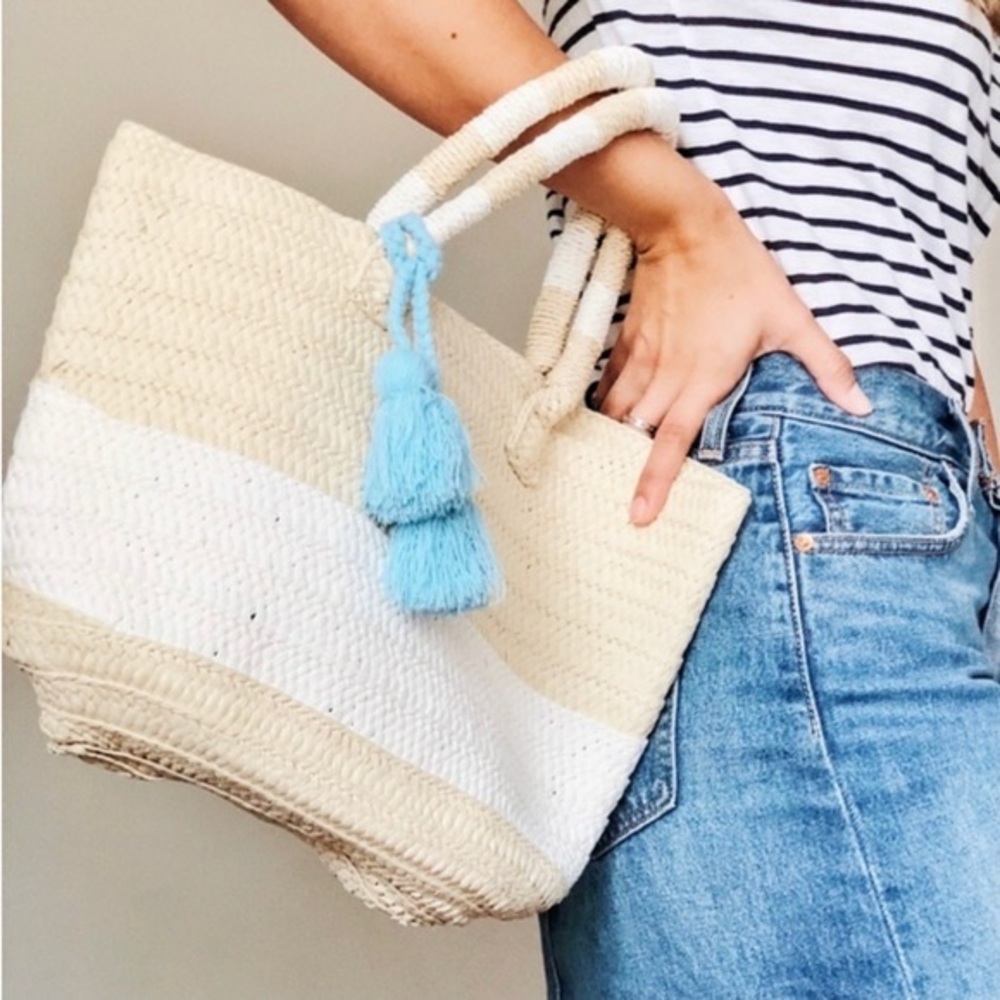 Altru Straw Tote Bag Purse